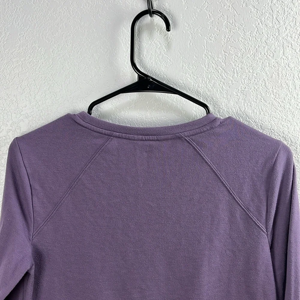 Simply‎ Vera Vera Wang Women’s Purple Peplum Blouse Casual Pullover Sz S chic - Picture 9 of 9